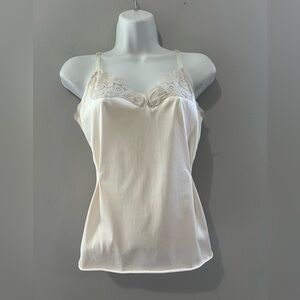 Vanity Fair Lingerie Women's Nylon
Camisole Size 32 Made in USA vintage